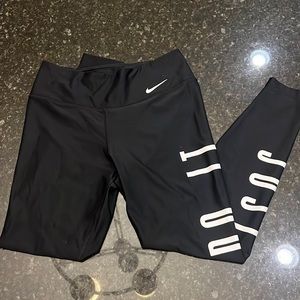 Nike leggings